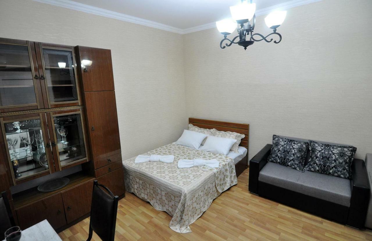 Apartment Albatross Тбилиси Экстерьер фото