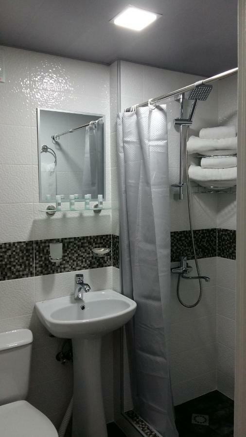 Apartment Albatross Тбилиси Экстерьер фото