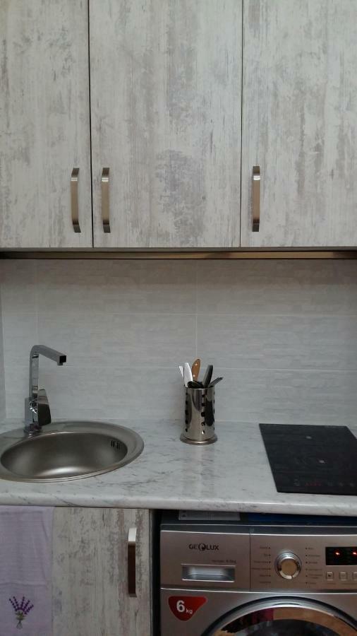 Apartment Albatross Тбилиси Экстерьер фото