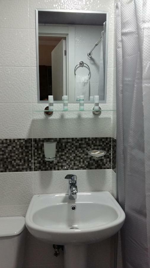 Apartment Albatross Тбилиси Экстерьер фото